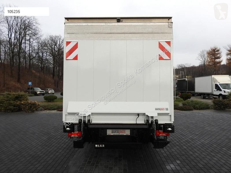 Kamion Iveco DAILY 70C17 CHŁODNIA 0*C WINDA 9...