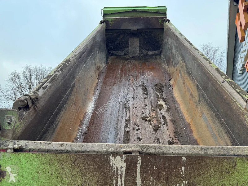 Kamion Terberg FM 2000 8X8 21m3 Isolated Hardox...