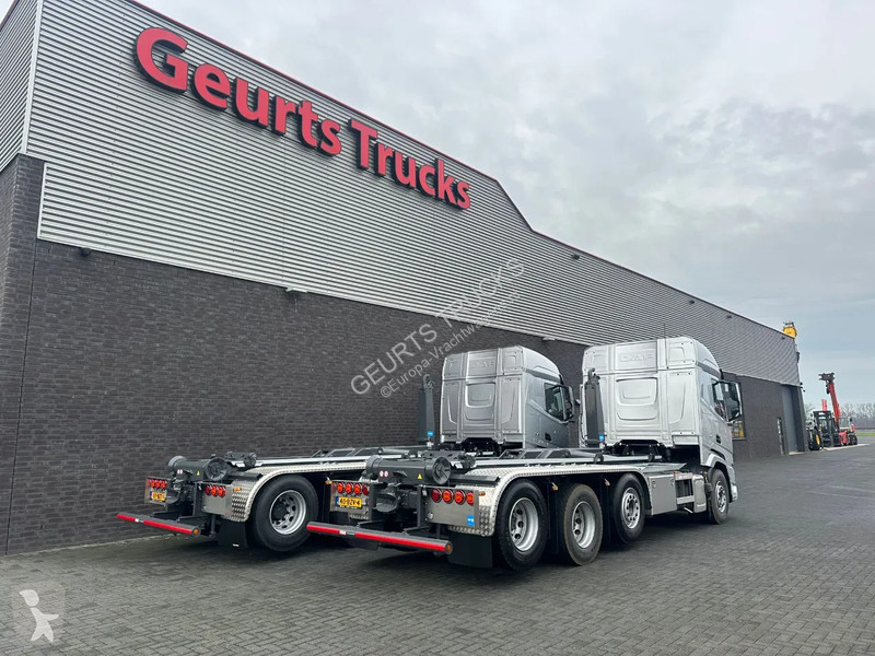 Kamion DAF 530 8X2 TRIPLE VDL S-30-6700...