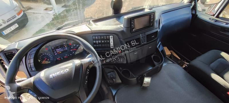Kamion Iveco 260 S 36