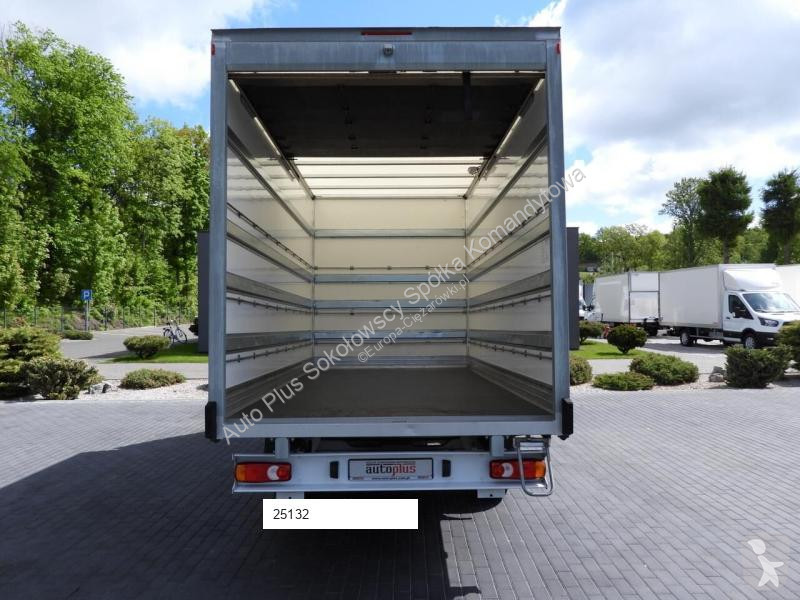 Lastbil Peugeot BOXER KONTENER 8 PALET TEMPOMAT...