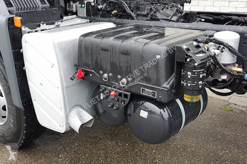 Kamion MAN 33.400 BB CH Chassis Cabin