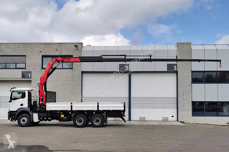 Camión MAN 33.400 BB CH Crane Truck (10 units)