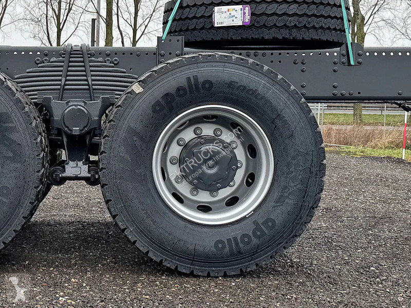 Kamion Iveco T-Way AD380T47WH-4500 Chassis...