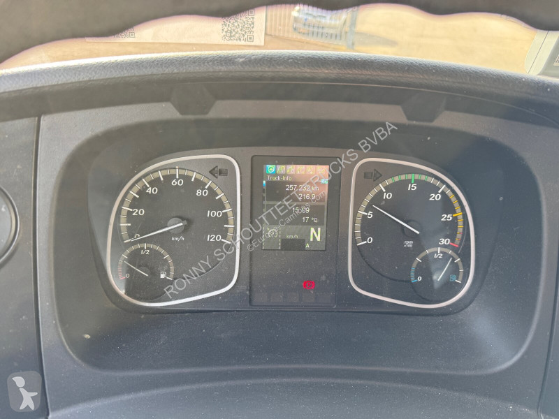 Camión Mercedes Atego 1221 L 4x2 Atego 1221 L...