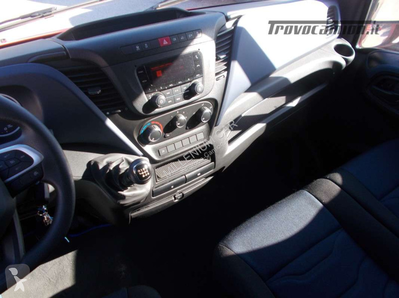 Veicolo commerciale Iveco 35-14 METANO 2022 KM...