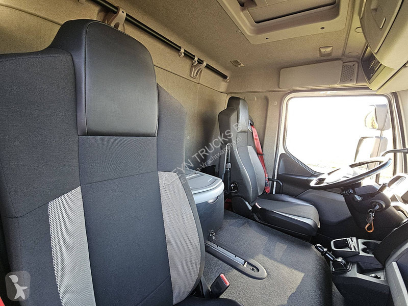 Kamion Renault D 220 AIRCO LIFT SIDE DOOR