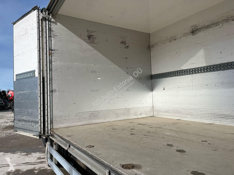 Kamion DAF 210 4x2 BOX L=6236 mm