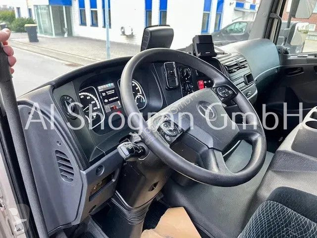 Camion Mercedes 1218 Carrier Supra...