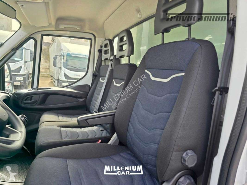 Veicolo commerciale Iveco 60-16 2020 CELLA 4,40...
