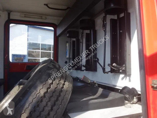 Camion MAN 250 godiva pump with holmatro set