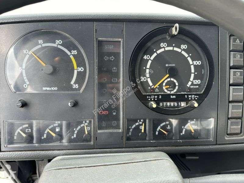 شاحنة Nissan T135