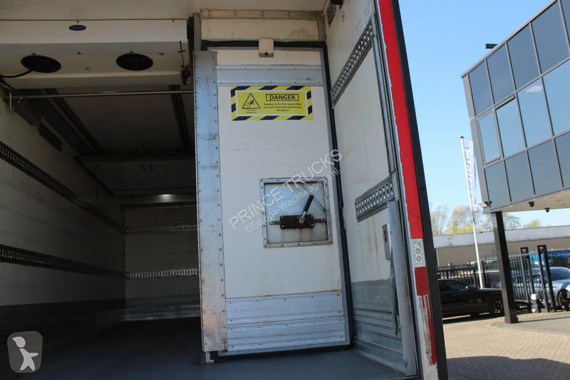 Kamion Volvo FL 250 * EURO6 * CARRIER SUPRA...