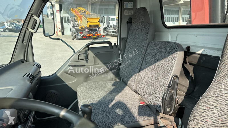 Camion Isuzu NQR75