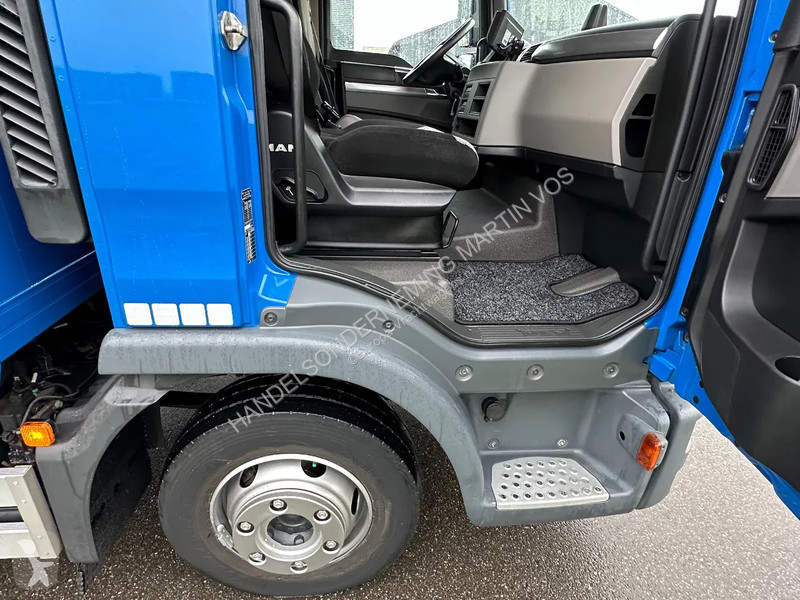 Kamion MAN 12.220. EURO6 . 2018. 820x247x240...