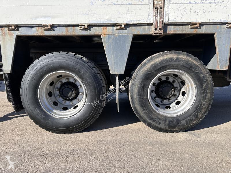 Camion Volvo 320