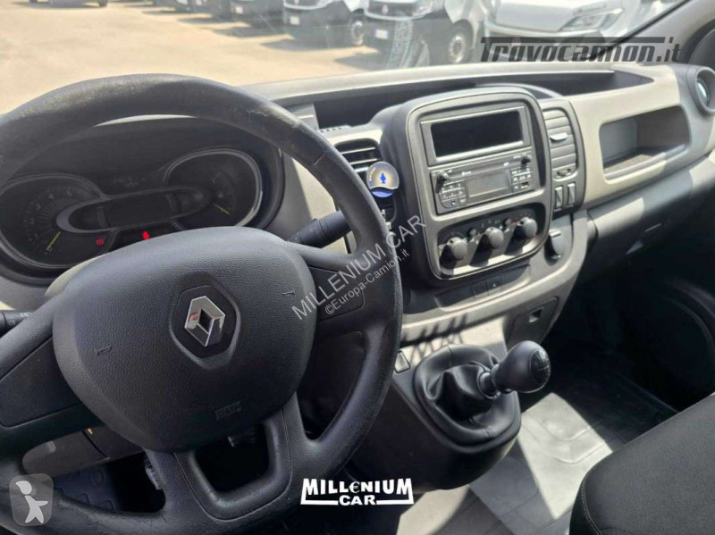 Bedrijfswagen Renault RENAULT  FRIGO ATP 2028