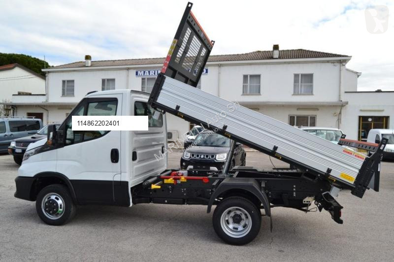 Furgoneta Iveco 35C14 2.3