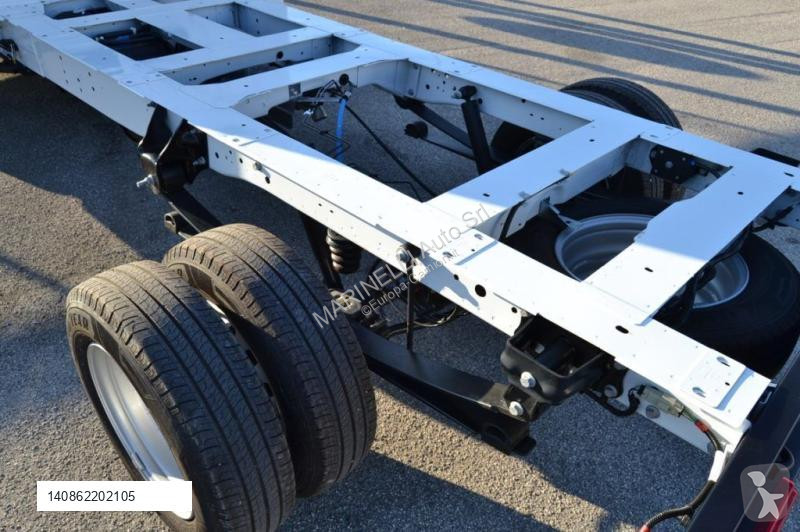 Véhicule utilitaire Ford 350 TELAIO L2 2.0 130CV