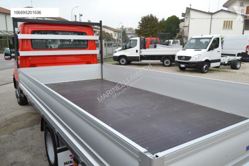 Veicolo commerciale Iveco DAILY 35C13