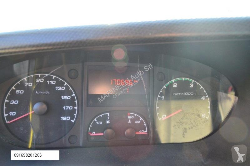 Veicolo commerciale Iveco 35C13