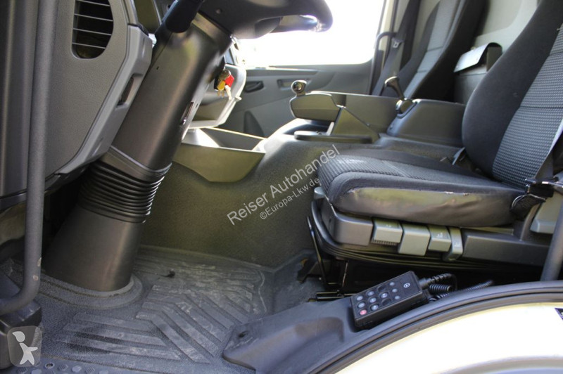 Kamion Mercedes 1624 Carrier Supra 1250...