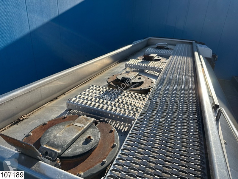 Kamion Renault 270 13390 Liter, 4 Comp,...