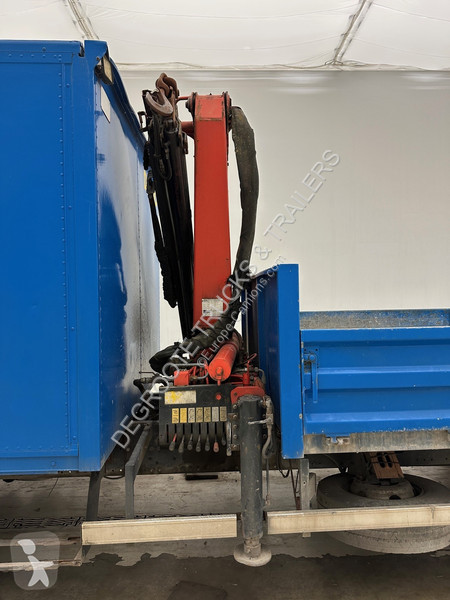 Vrachtwagen MAN 11.180