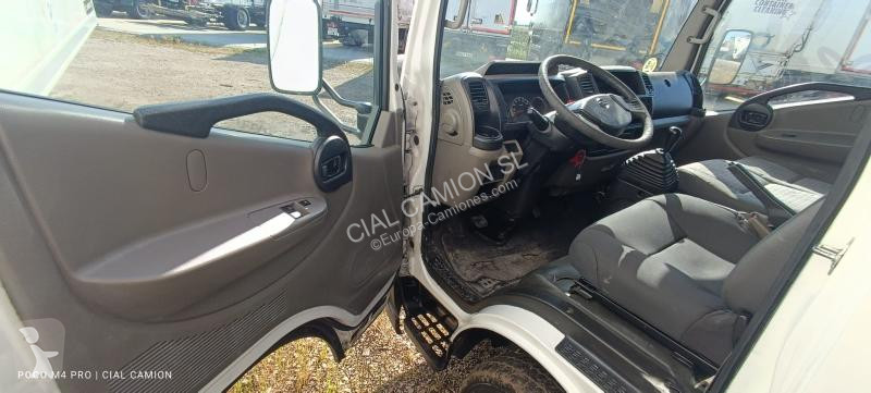 Camion Nissan 35.11