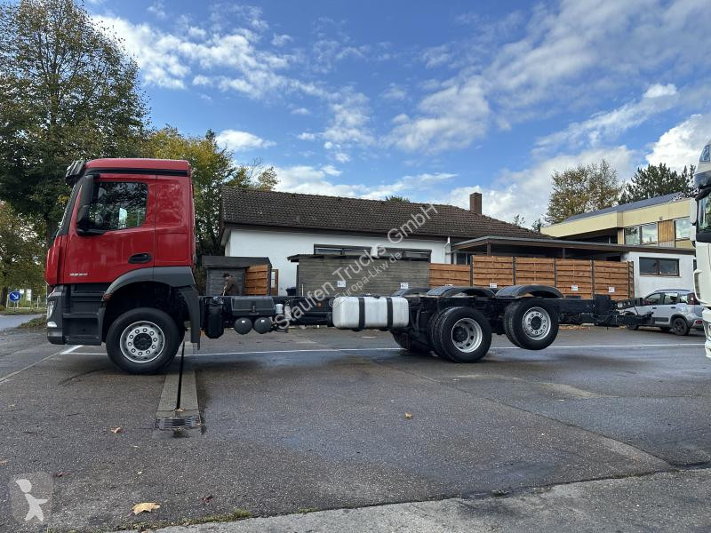 Camión Mercedes 2532 LL 6x2 NGES Fahrgestell...