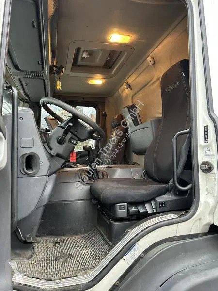 Kamion Scania 230 Fleisch Rohrbahnen