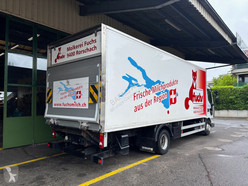 Kamion Renault midlum 220-12el
