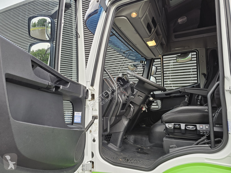 Kamion Iveco EURO CARGO 220 / LES / SCHOOL /...