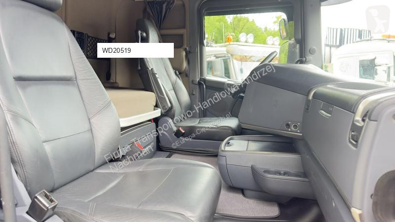 Kamion Scania Penz 12z
