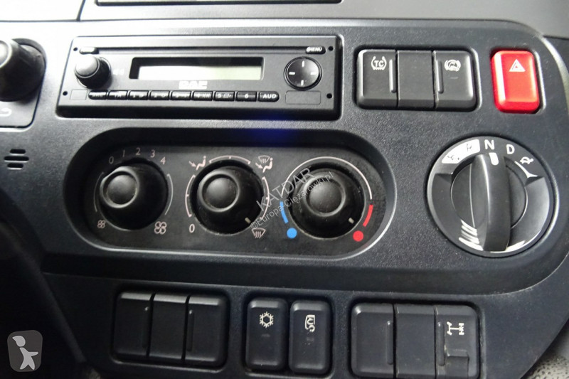 Camion DAF CF 250 Euro 6 burto - firanka z...