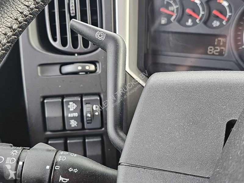 Kamion Renault D 210 11.9T AIRCO TAILLIFT