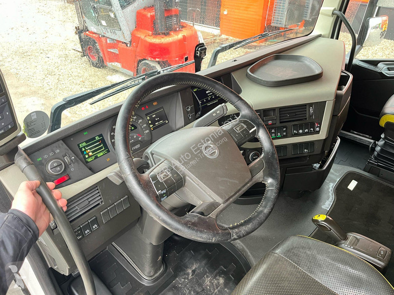 Camion Volvo FH 16 600 6x2*4 FOR SALE AS...