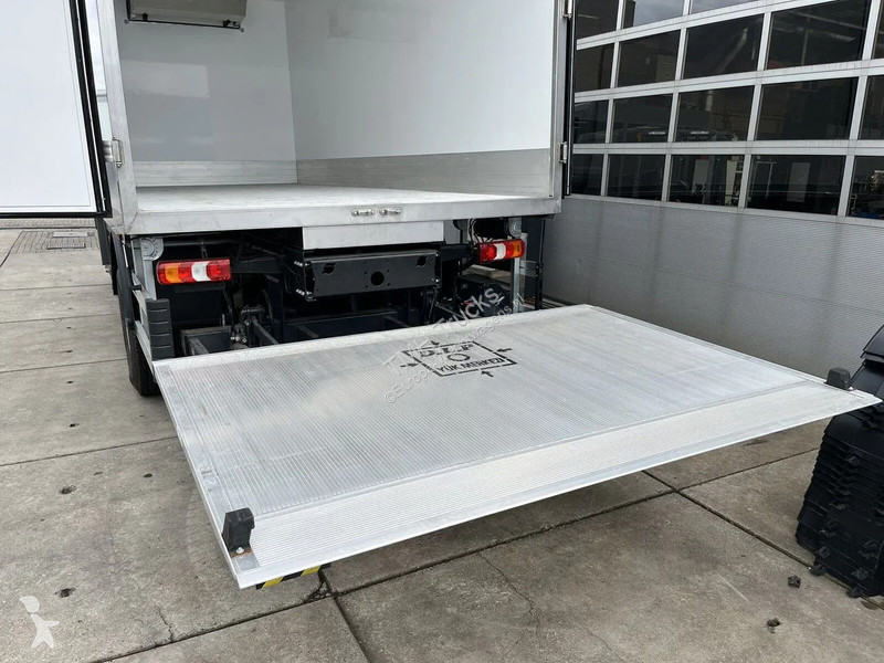 Camion Mercedes 1725 4x4 Refrigerator Truck