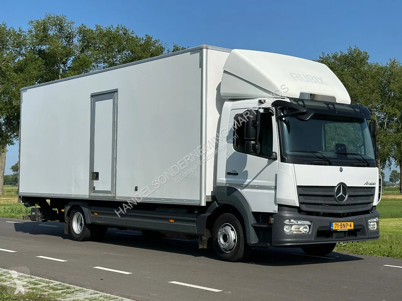 Kamion Mercedes 1018L EURO6. 2019
