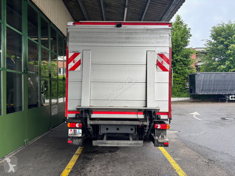 Camion Renault d14.250