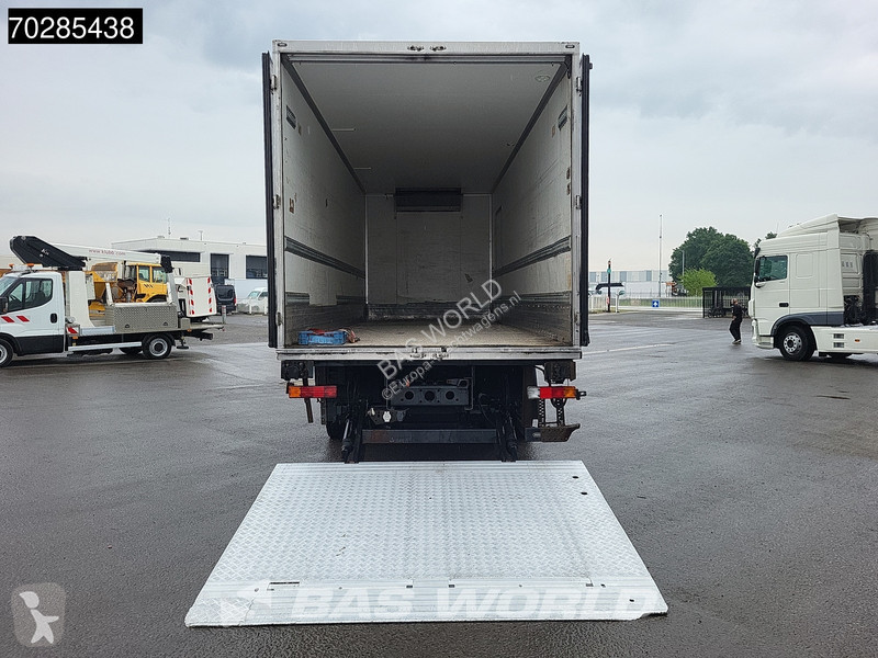 Kamion Mercedes 1833 4X2 Thermo-King T-1200R...