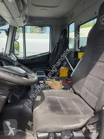 Kamion Iveco 330