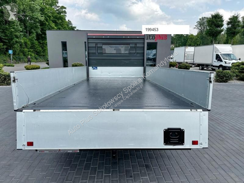 Autoutilitară Mercedes SPRINTER 315 SKRZYNIA 8...