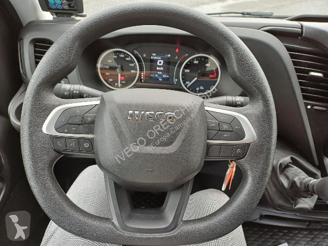 Camion Iveco DAILY 35C16