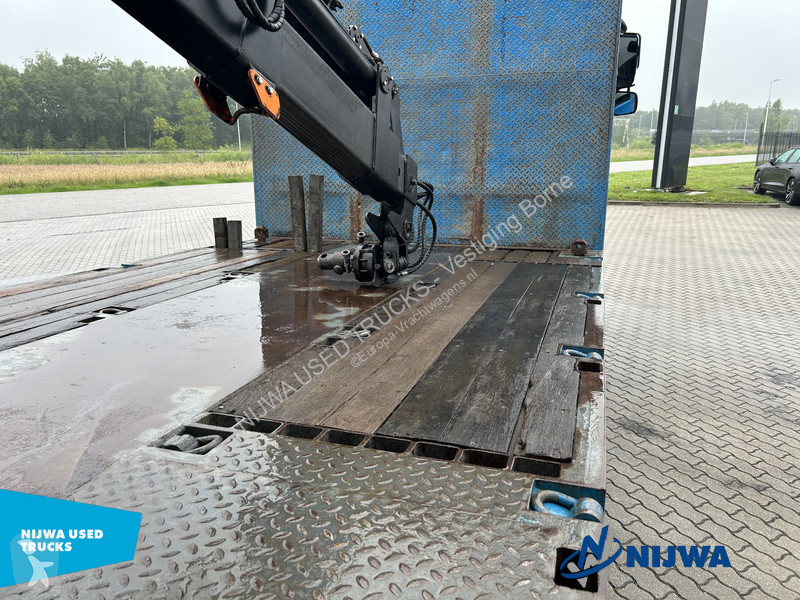 Vrachtwagen Volvo 440 6X2 Hiab 165 roller kraan