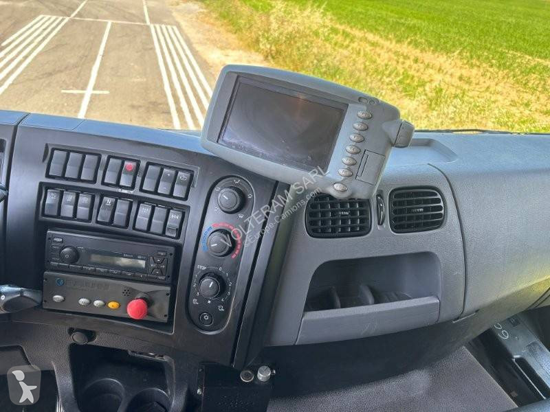 Vägmaskiner Renault