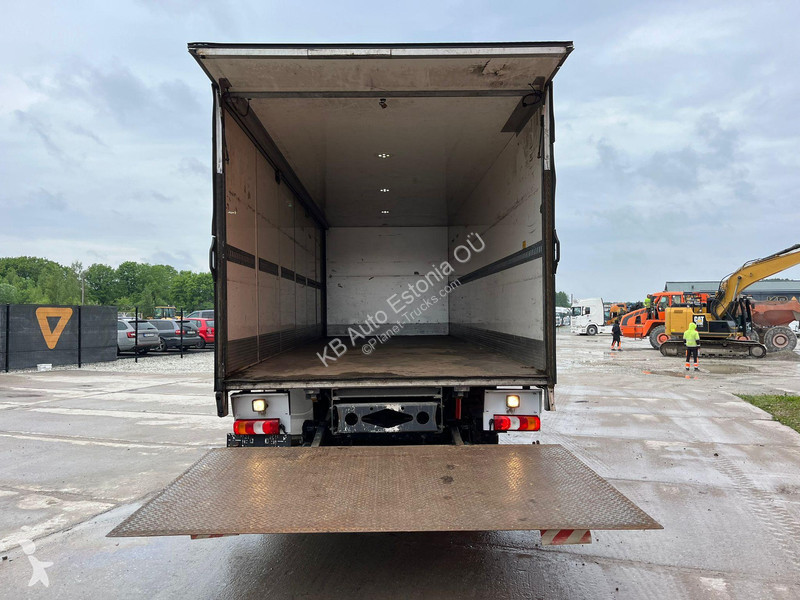 Kamion Mercedes 1524 4x2 BOX L=7556 mm