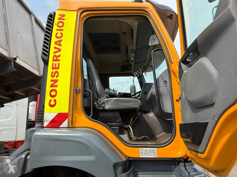 Camion Renault 400 6X6 Tipper Spring/spring ZF...