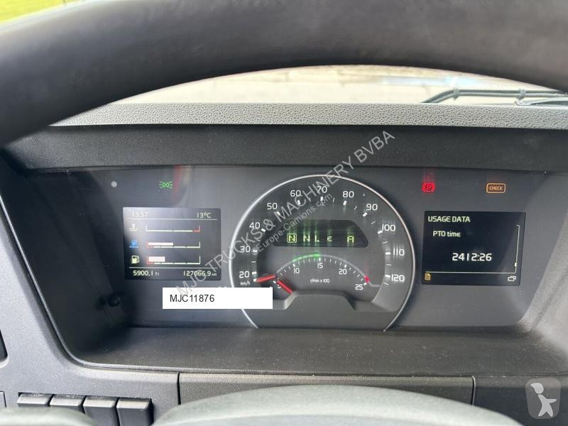 Camion Volvo FMX 370 6x2 PLATFORM 6M35 + CRANE...