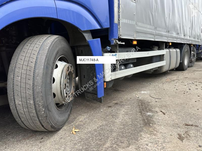 Vrachtwagen met aanhanger Mercedes PK19.001 SLD C